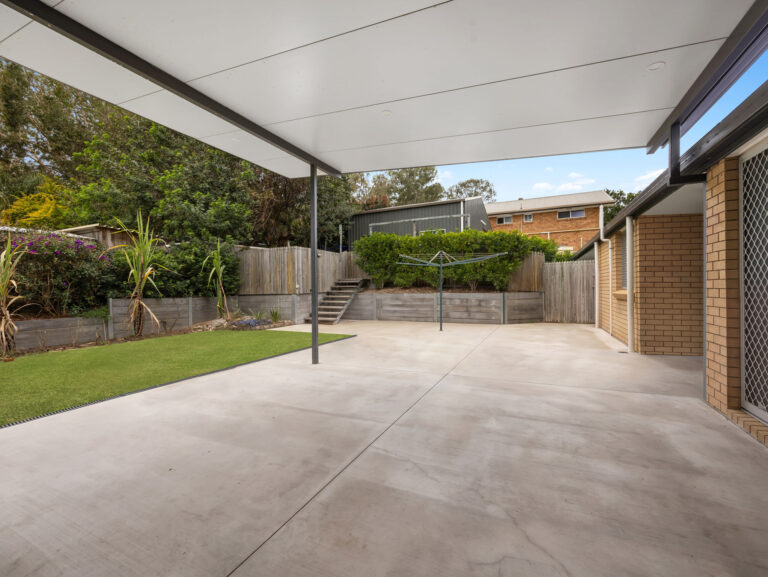 17 Katandra Crescent, Bellbird Park, QLD 4300