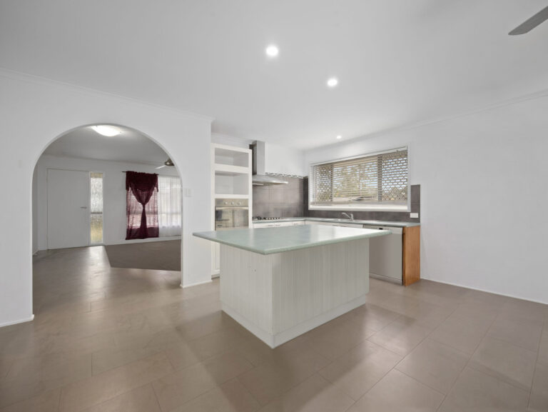 17 Katandra Crescent, Bellbird Park, QLD 4300