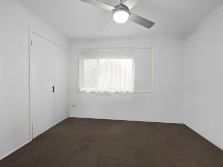 17 Katandra Crescent, Bellbird Park, QLD 4300