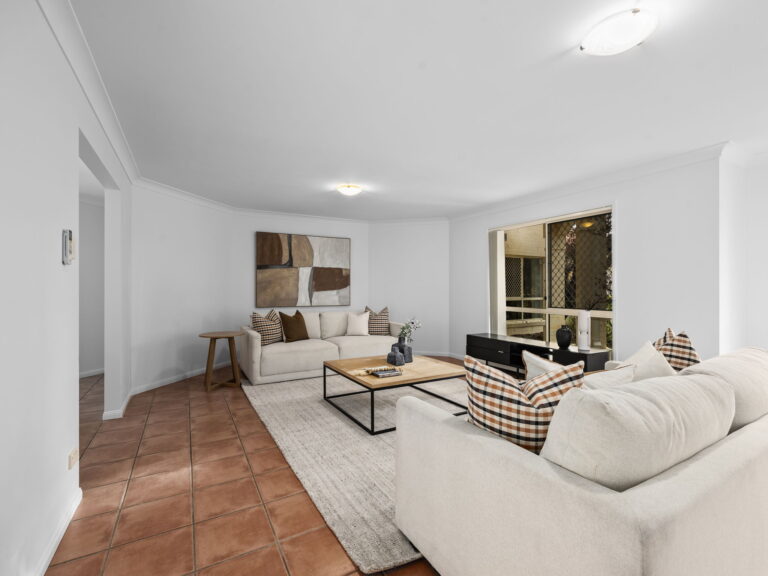 House-Forest Lake-QLD-R2-5124360
