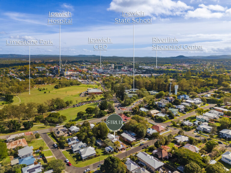 5 Menzies Lane, Eastern Heights QLD 4305
