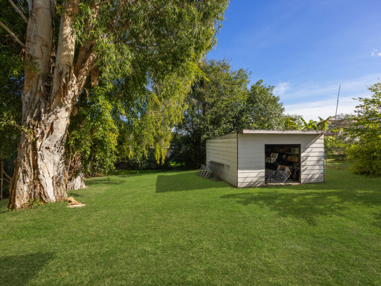 5 Menzies Lane, Eastern Heights QLD 4305