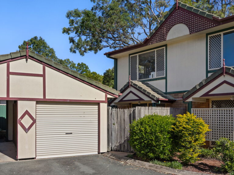 Townhouse-R2-5124533
