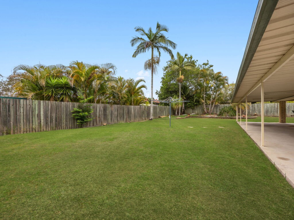 6 Falvey Crescent, Goodna, QLD 4300
