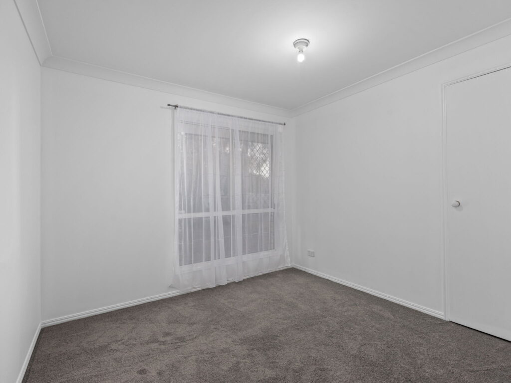 6 Falvey Crescent, Goodna, QLD 4300