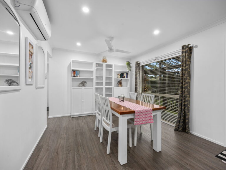 House-Camira-QLD-R2-5132007