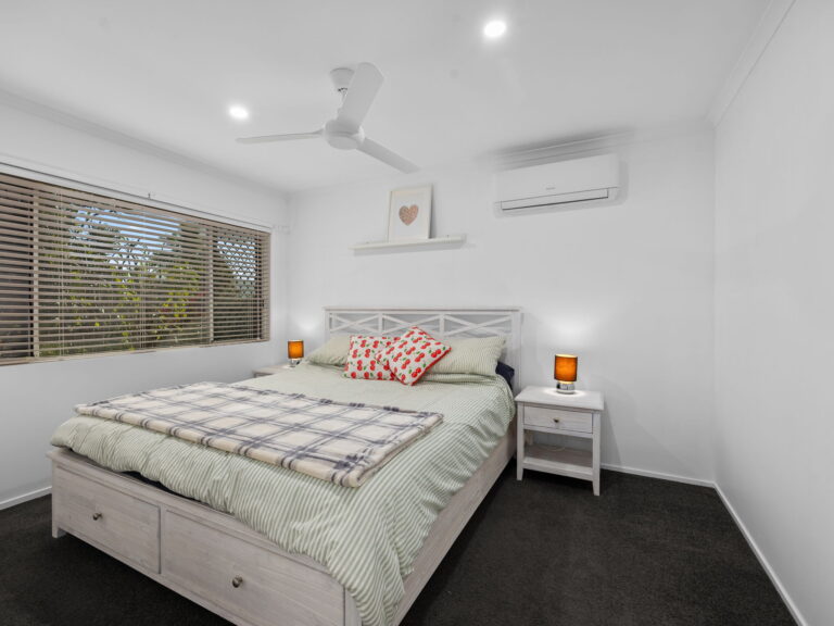 House-Camira-QLD-R2-5132007
