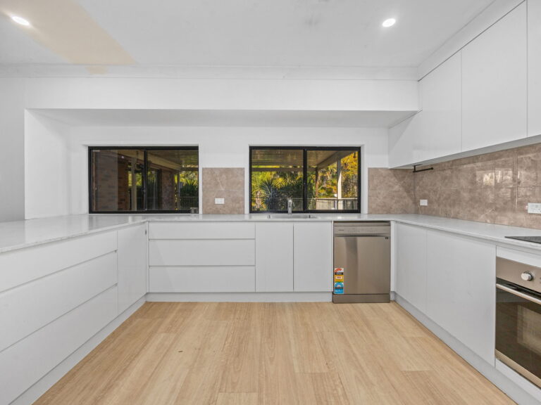 45 Beechwood Drive, Yamanto, QLD 4305
