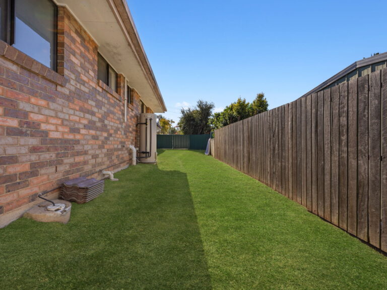 45 Beechwood Drive, Yamanto, QLD 4305