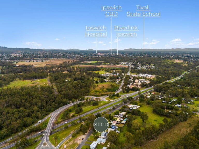 250 Mount Crosby Road, Chuwar QLD 4306