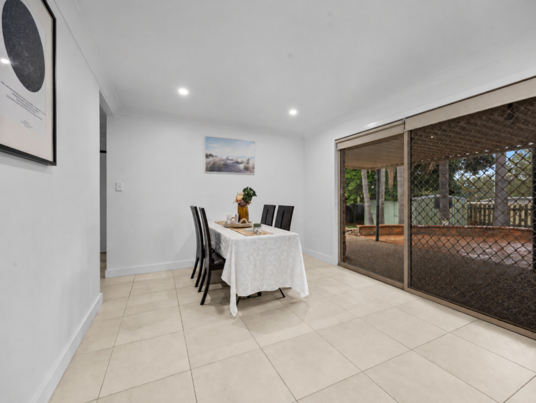 1 Whitlam Drive, Collingwood Park QLD 4301