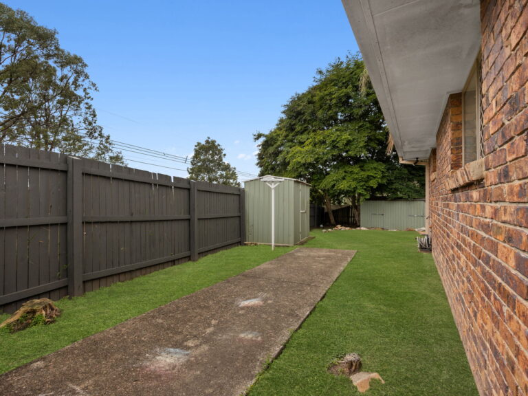 1 Whitlam Drive, Collingwood Park QLD 4301