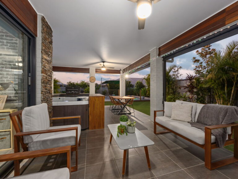 39 Parkland Drive, Walloon, QLD 4306