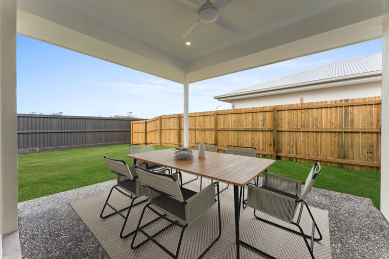 39 Polar Road, Flagstone, QLD 4280