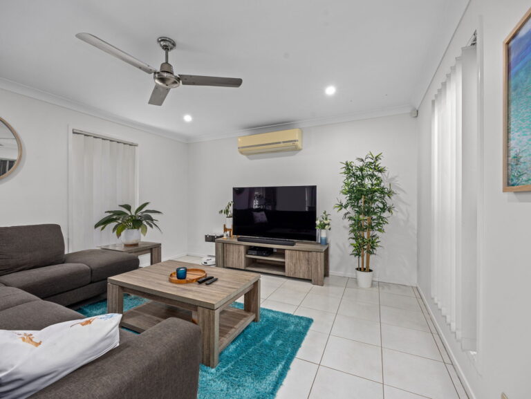 14 Grampian Street, Springfield Lakes, QLD 4300