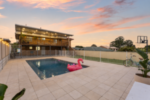 27 Burgess Street, Raceview, QLD 4305