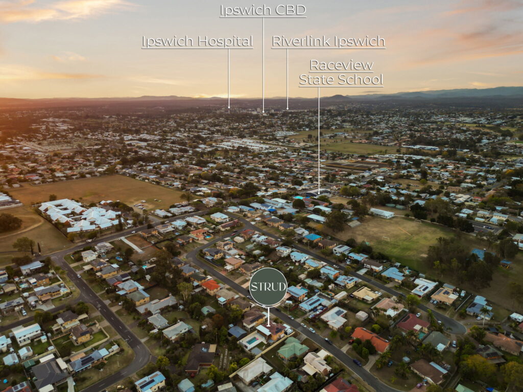 27 Burgess Street, Raceview, QLD 4305