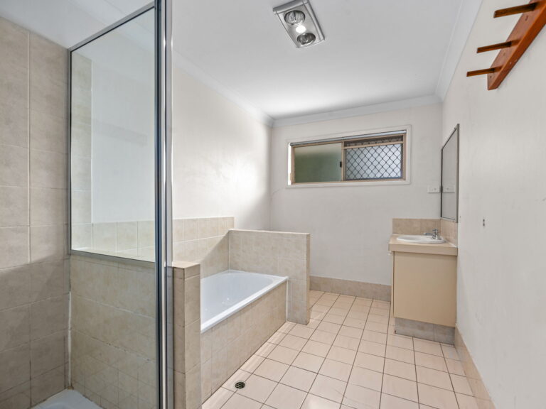 Unit-Redbank-QLD-R2-5158293
