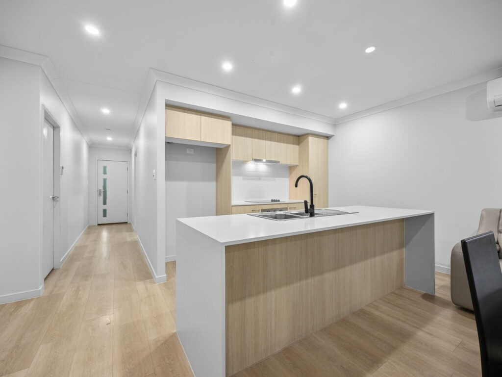 2 Bradbury Street, Greenbank QLD 4124