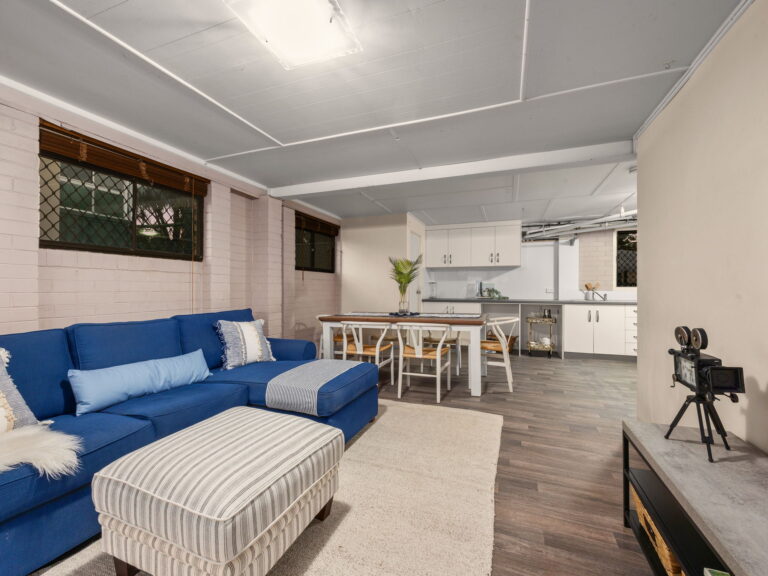 13 Olive Street, Raceview, QLD 4305