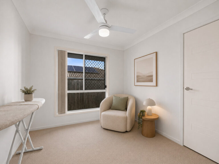 2/109 Sarah Drive, Yamanto QLD 4305
