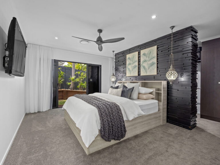 4 Dandenong Avenue, Redbank Plains, QLD 4301