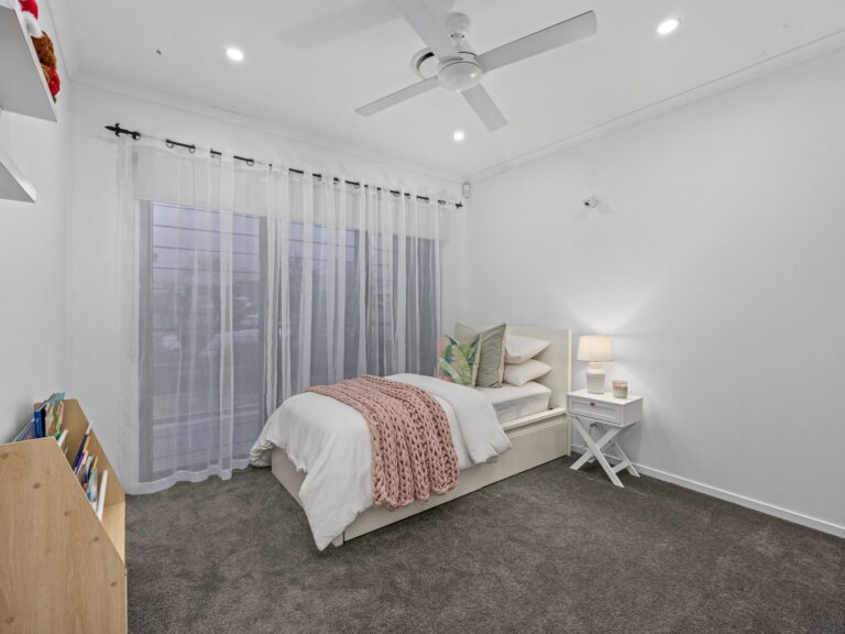 4 Dandenong Avenue, Redbank Plains, QLD 4301