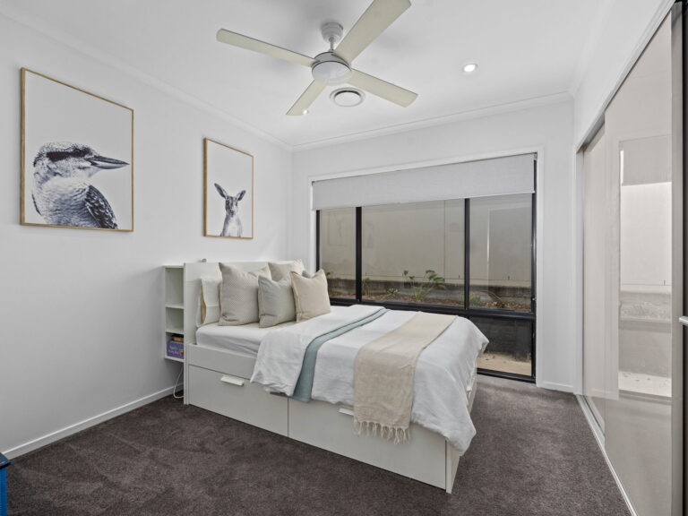 4 Dandenong Avenue, Redbank Plains, QLD 4301