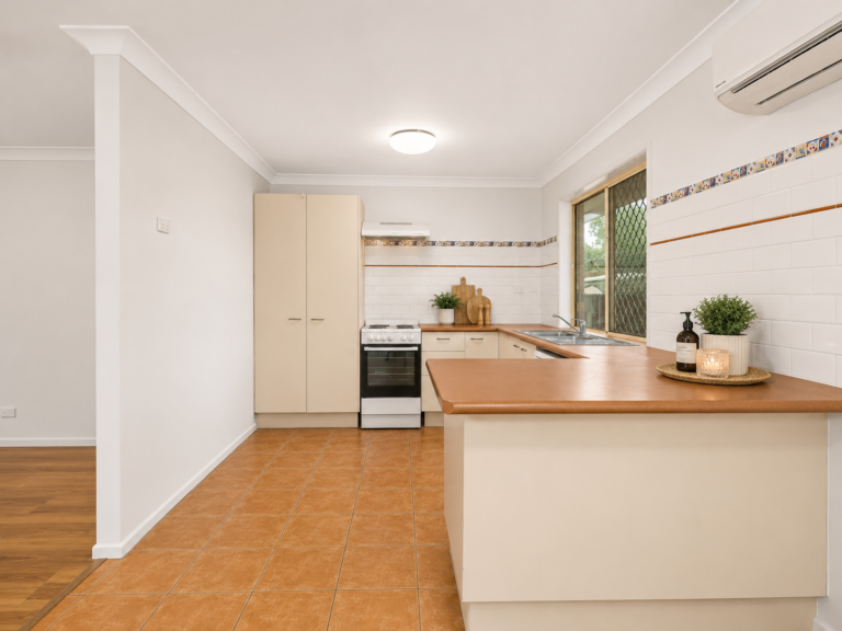 6 Gumnut Grove, Redbank Plains QLD 4301