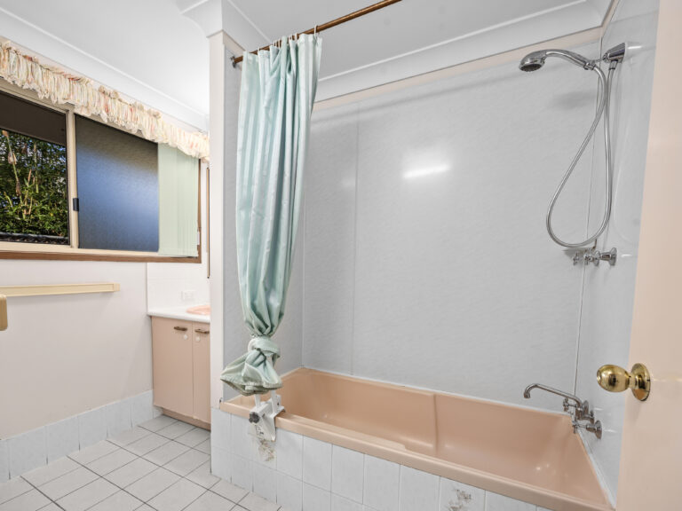 74 Frawley Drive, Redbank Plains QLD 4301