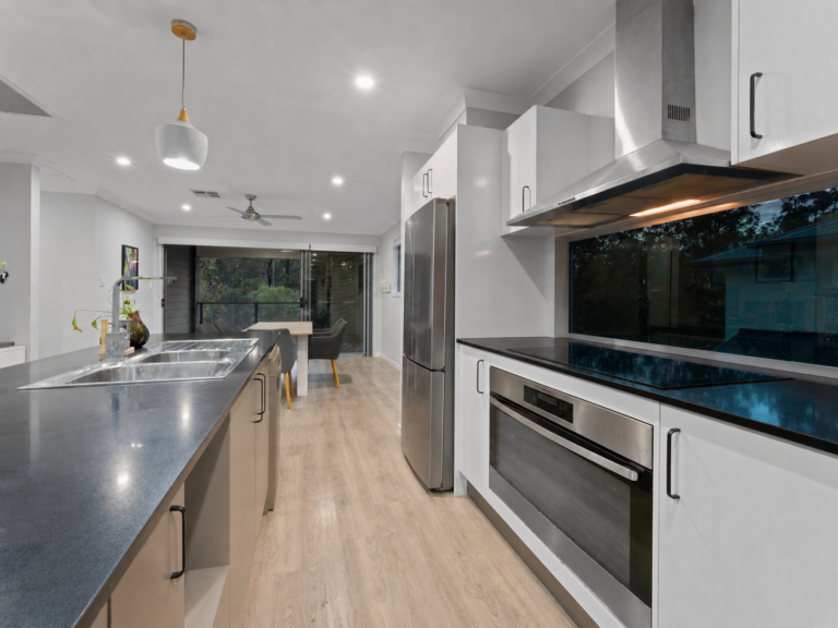 6 Logging Crescent, Spring Mountain, QLD 4300