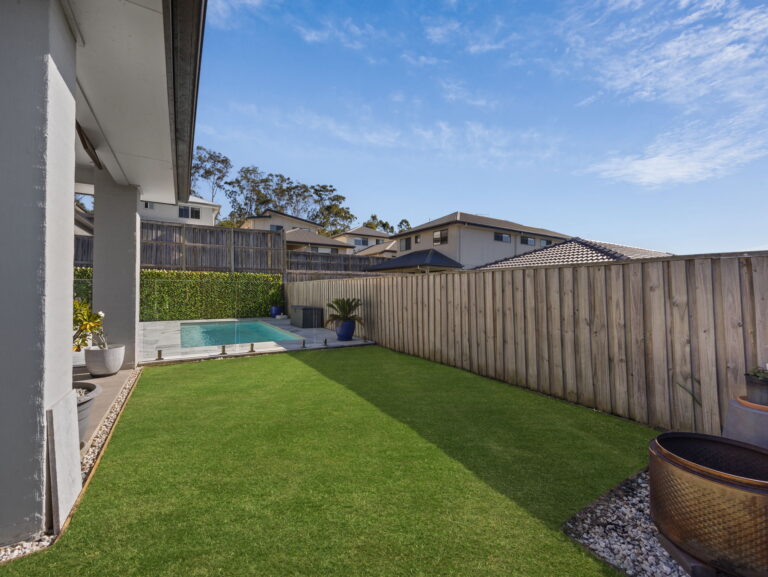 35 Stanicki Circuit, Bellbird Park QLD 4300