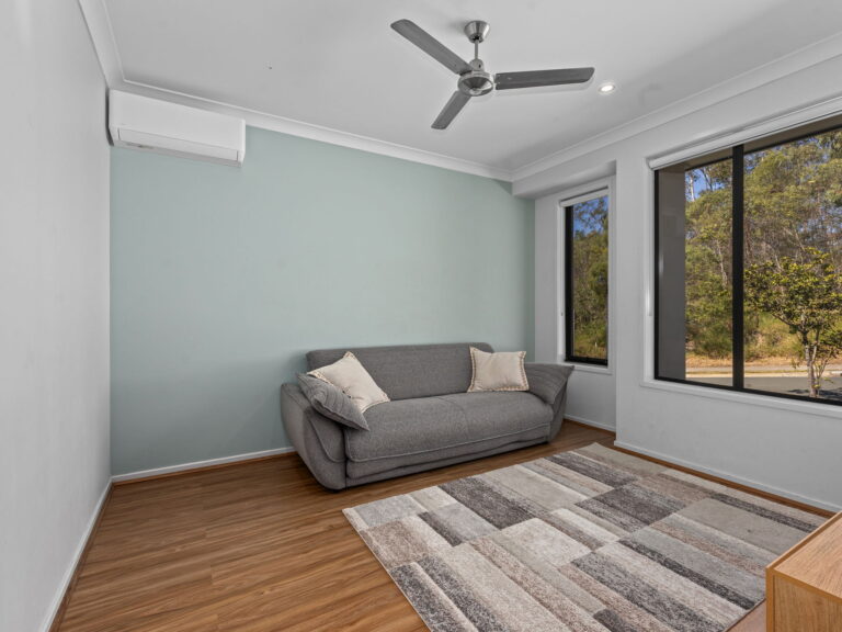 35 Stanicki Circuit, Bellbird Park QLD 4300