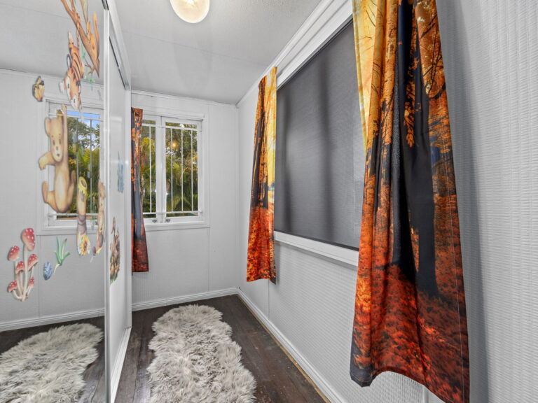 18 Cochrane Street, Camira, QLD 4300