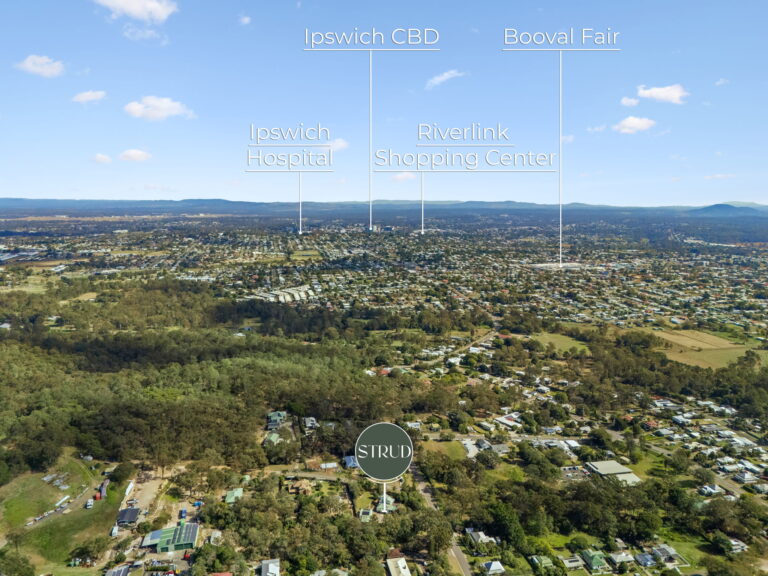 31 High Street, Blackstone QLD 4304