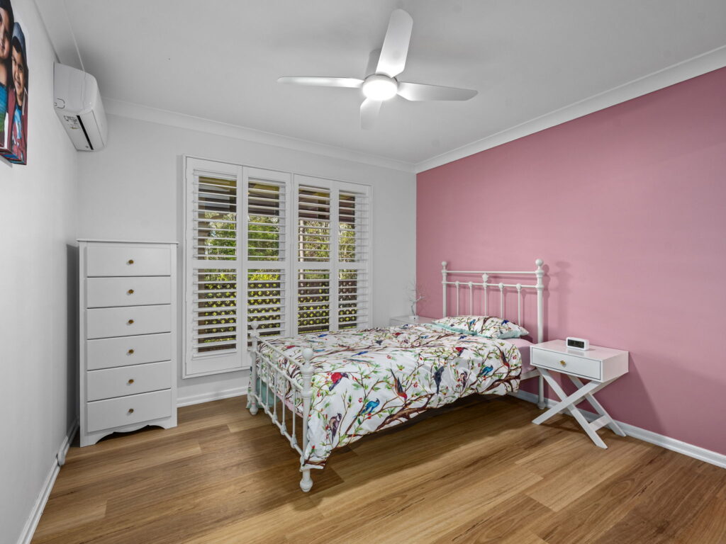 9 Fawkner Crescent, Barellan Point, QLD 4306