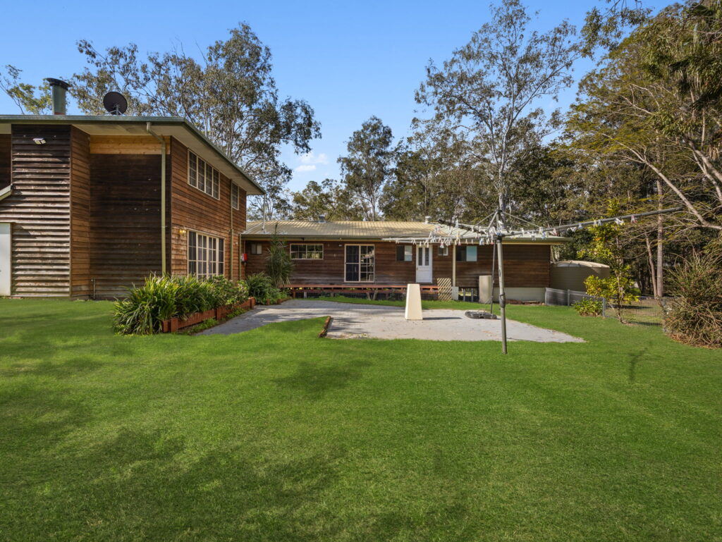 9 Fawkner Crescent, Barellan Point, QLD 4306