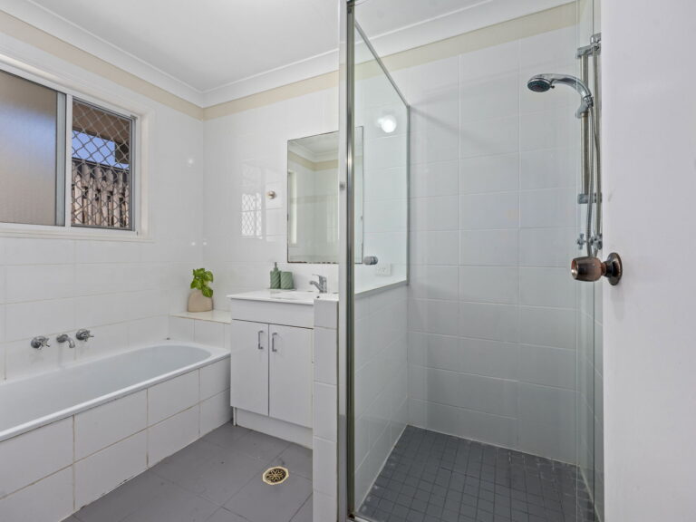 House-Collingwood Park-QLD-R2-5181090