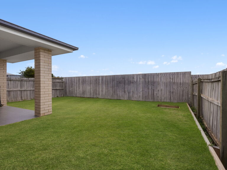 21 Falcon Street, Redbank Plains QLD 4301