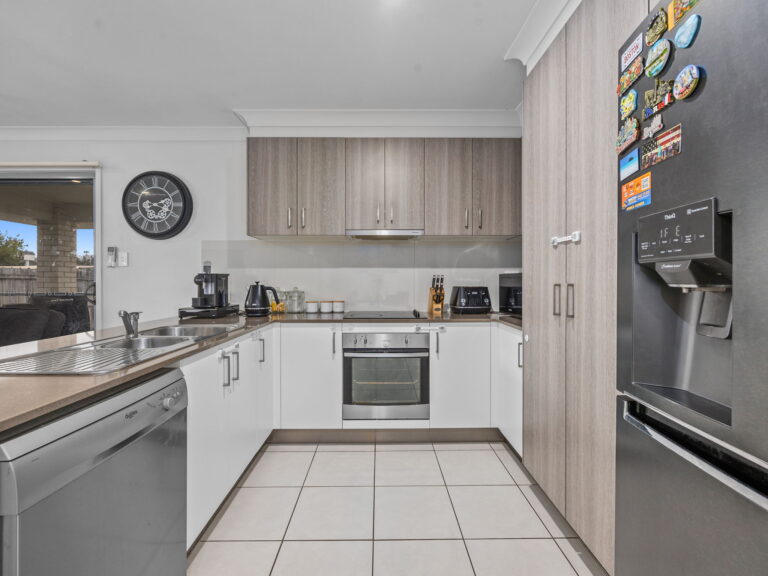 21 Falcon Street, Redbank Plains QLD 4301