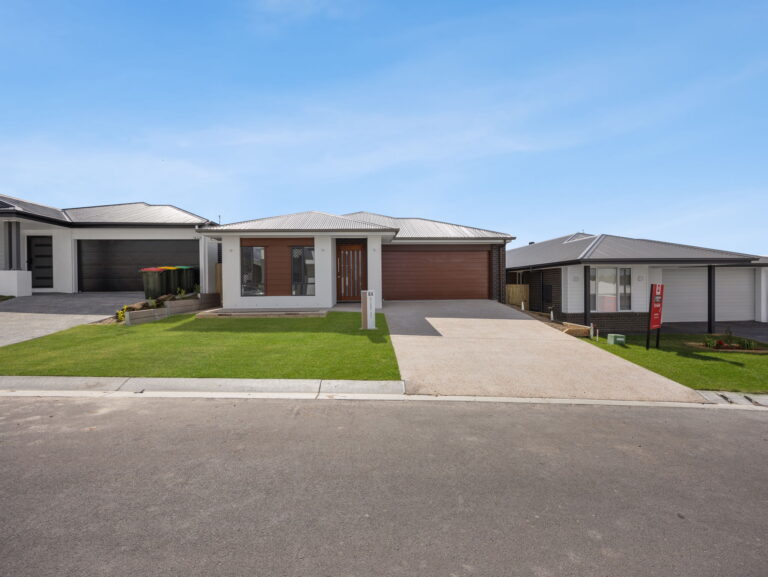 64 Hyland Circuit, Ripley, QLD 4306