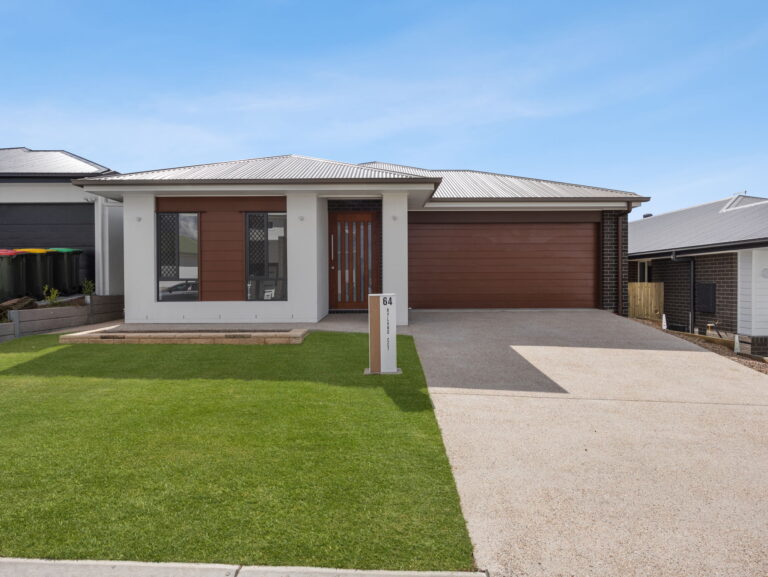 64 Hyland Circuit, Ripley, QLD 4306