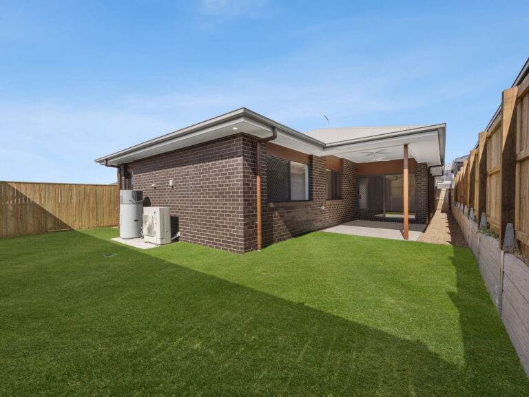 64 Hyland Circuit, Ripley, QLD 4306