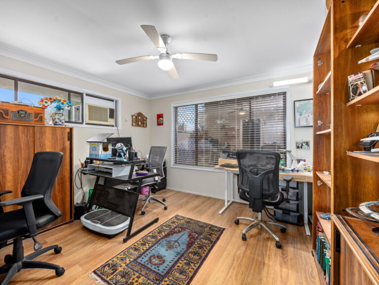 26 Earls Court, Heritage Park QLD 4118