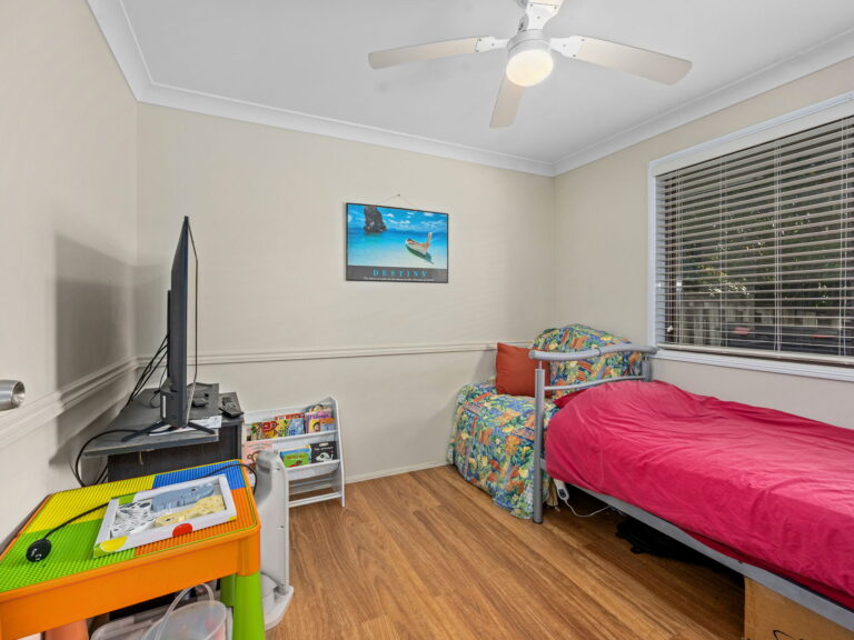 26 Earls Court, Heritage Park QLD 4118
