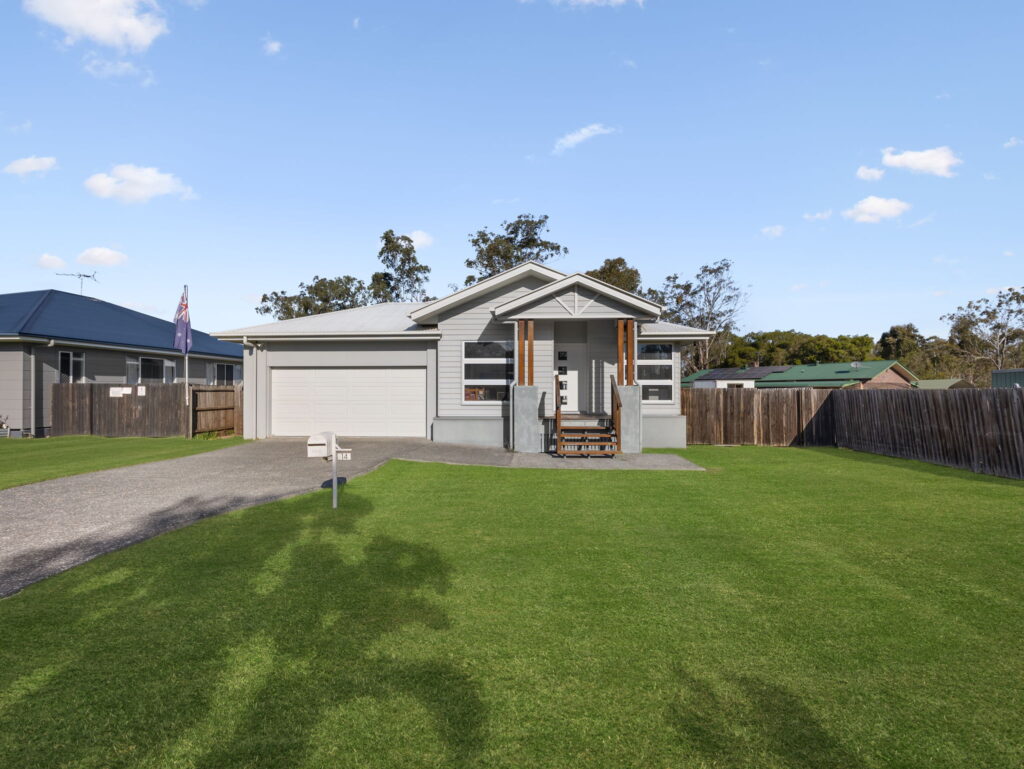 14 Brewer Close, Rosewood, QLD 4340