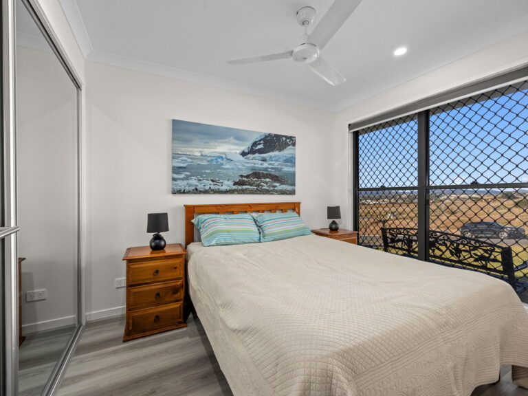 6 Corella Street, Lowood, QLD 4311