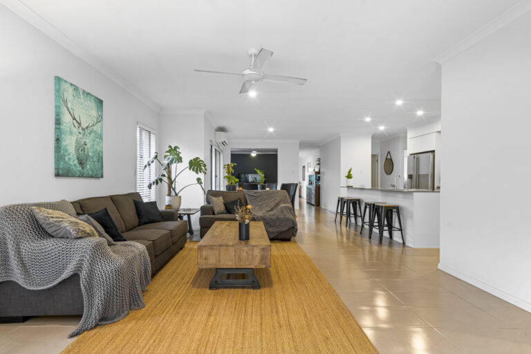 18 Affinity Way, South Ripley, QLD 4306