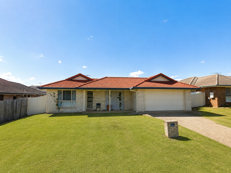 24 Banksia Drive, Raceview, QLD 4305
