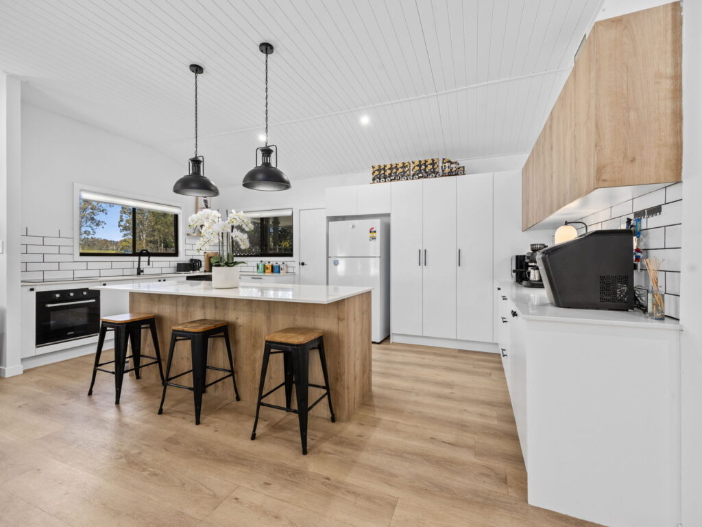 1 Mahony Road, Wonglepong, QLD 4275